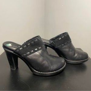 B.O.C. Born Concept Black Leather Mules Size: 8